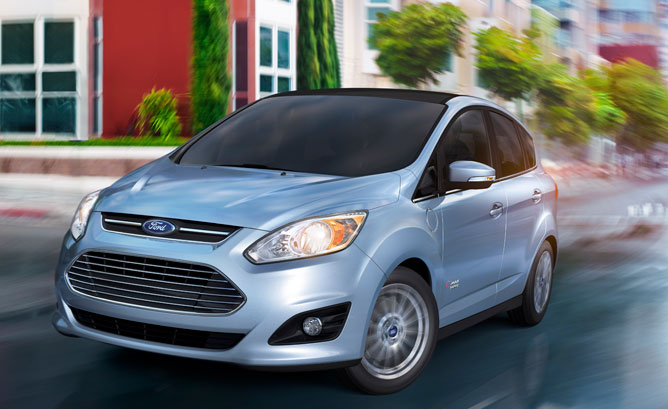 2013 Ford C-Max Energi Front Right