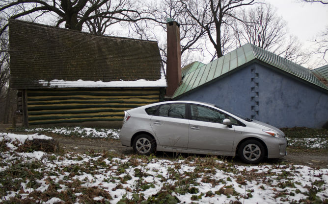 2013 Toyota Prius Right Side