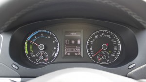 Power Meter on left instead of a tachometer.